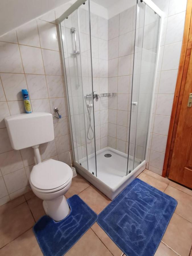 Kis Rigó vendégház Salgótarján Esterno foto