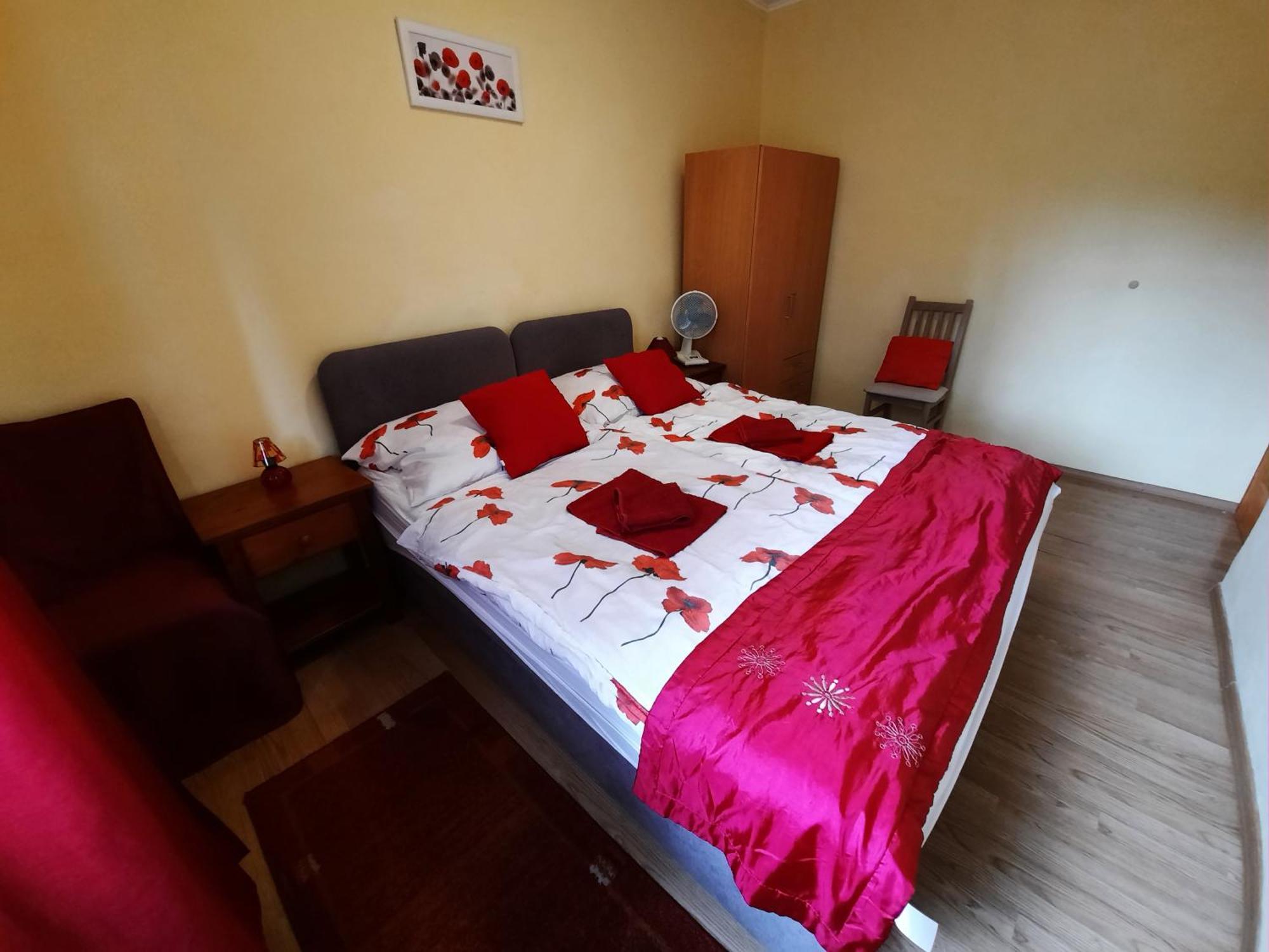 Kis Rigó vendégház Salgótarján Esterno foto