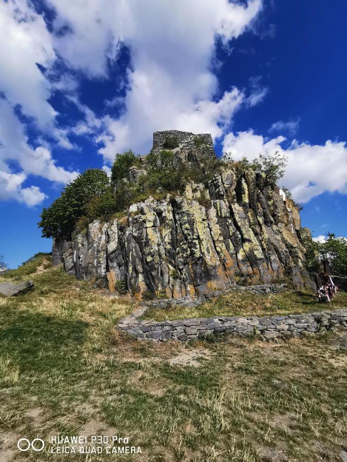 Kis Rigó vendégház Salgótarján Esterno foto